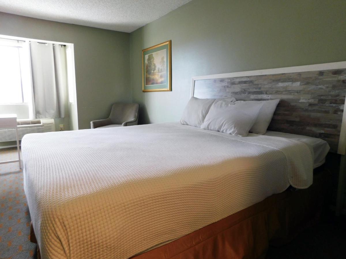 Travelodge By Wyndham Big Bear Lake Ca Exterior photo